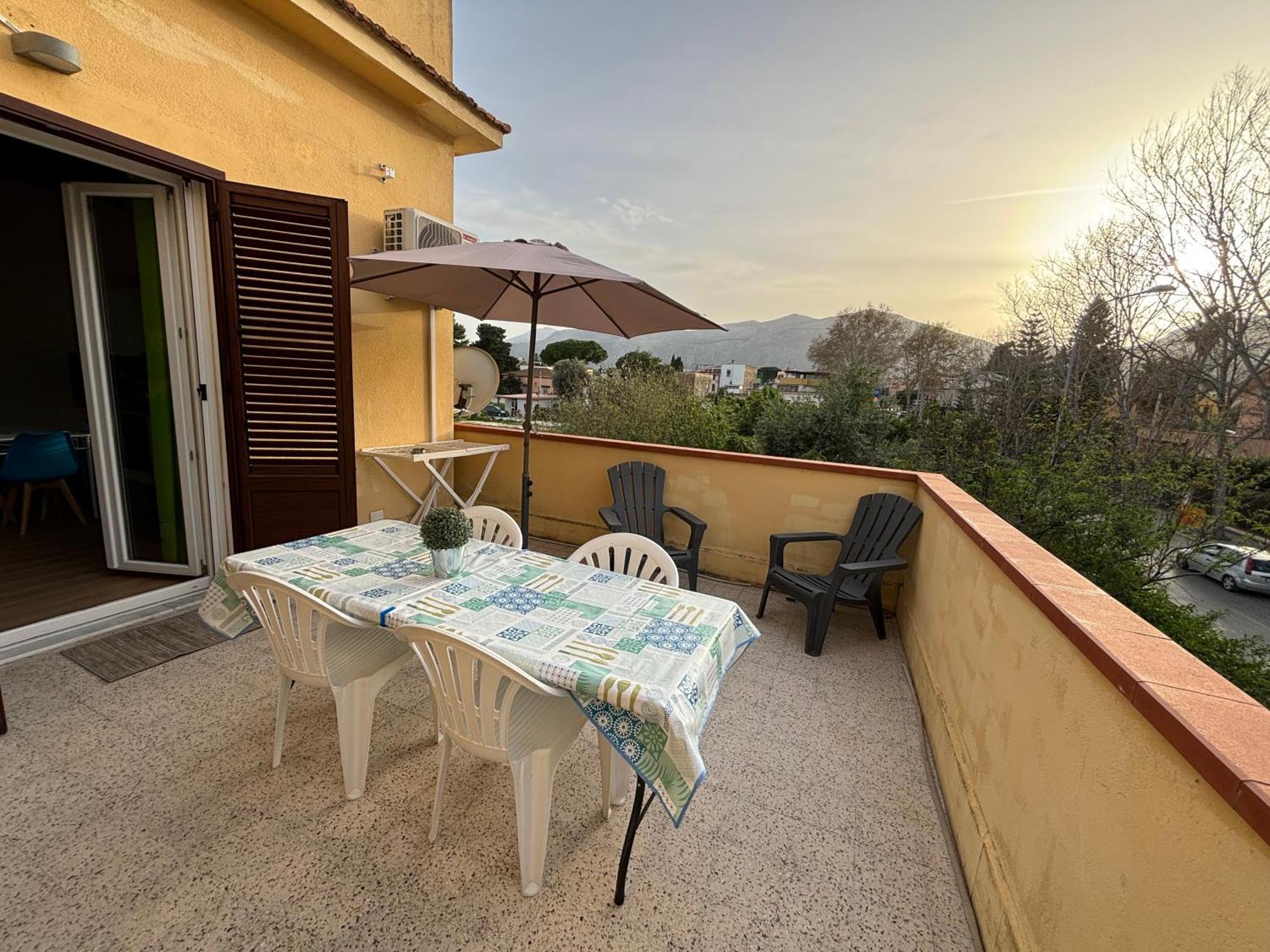 Отель Mondello Sicily House Экстерьер фото