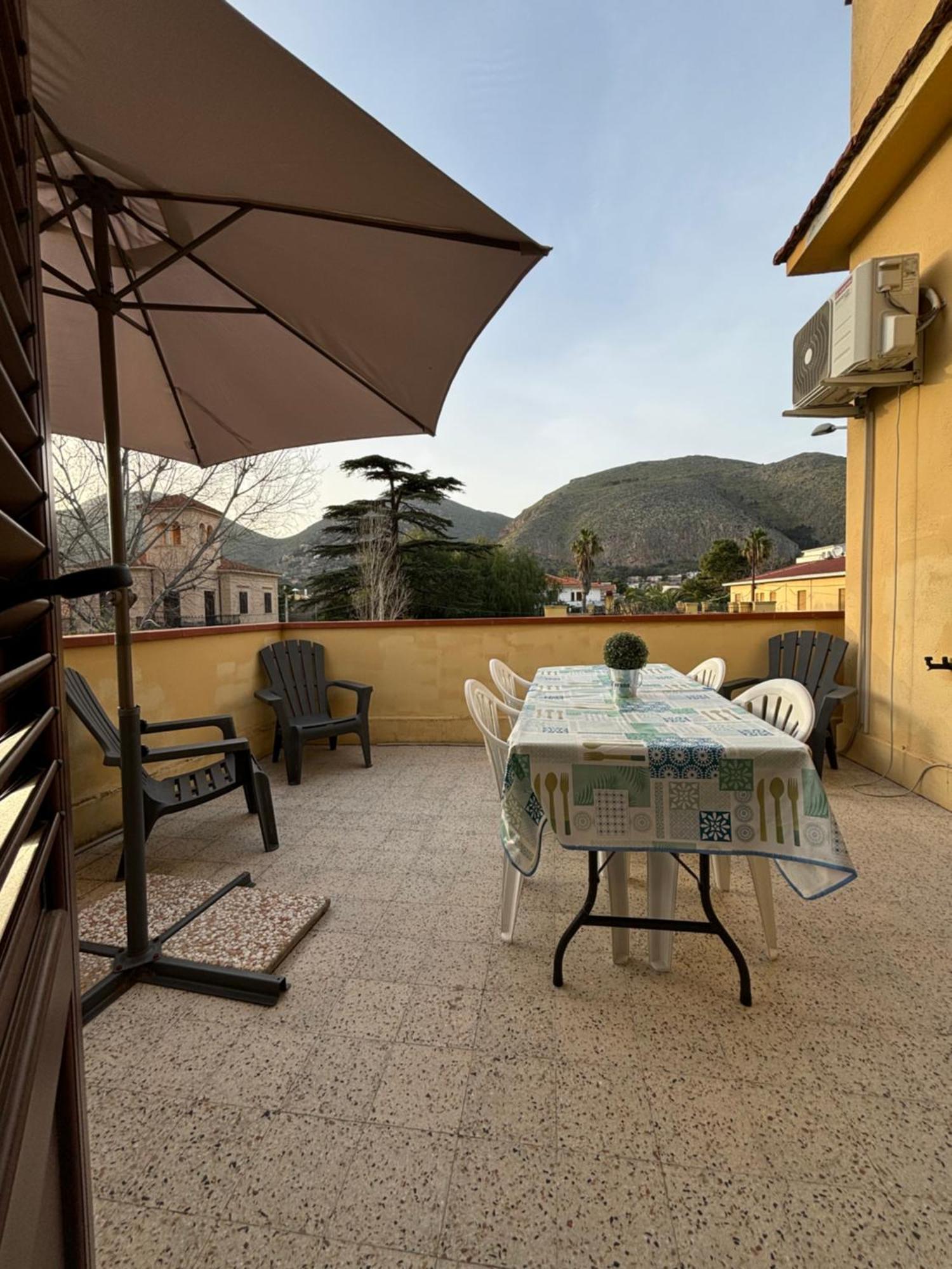 Отель Mondello Sicily House Экстерьер фото
