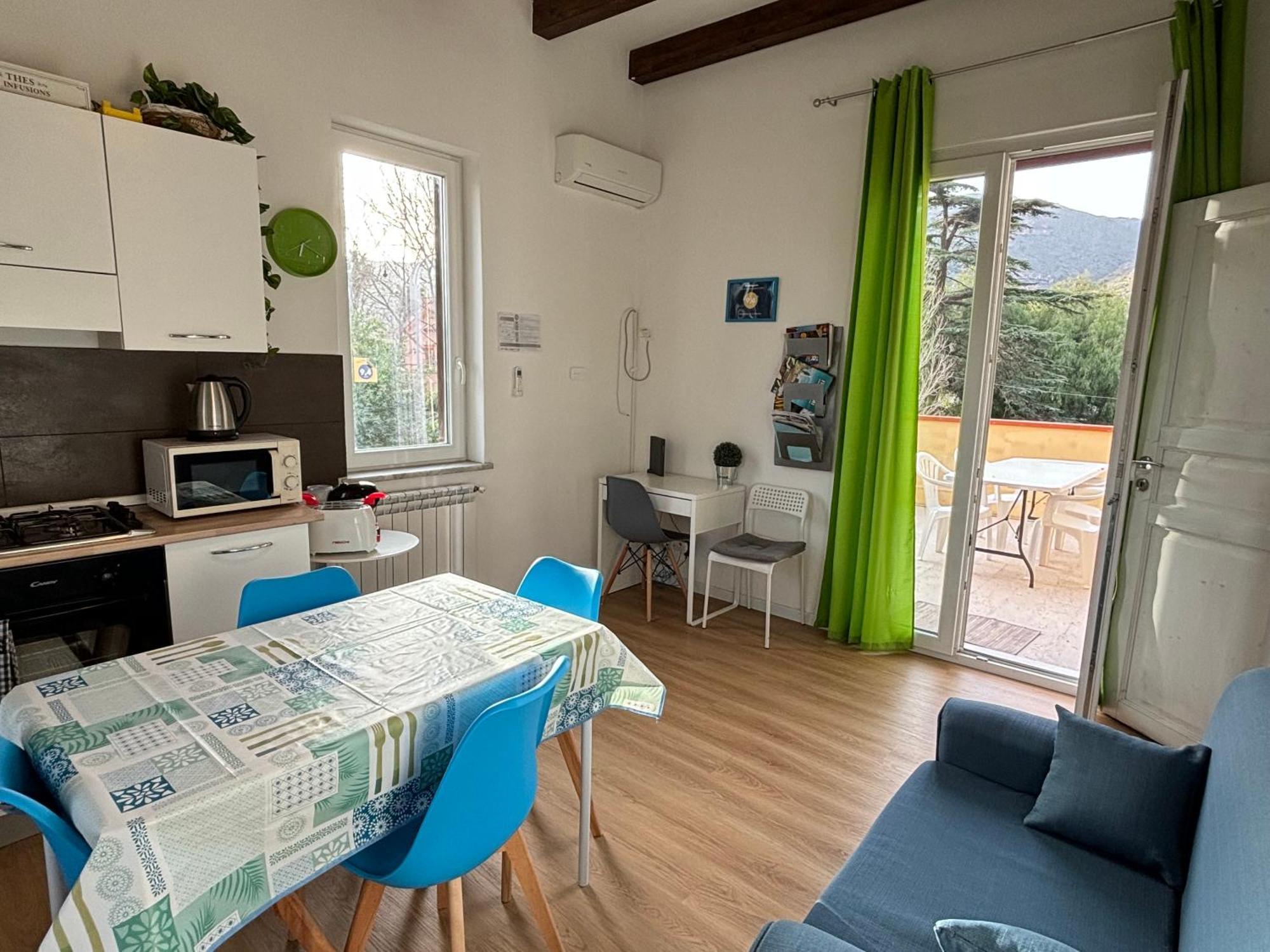 Отель Mondello Sicily House Экстерьер фото