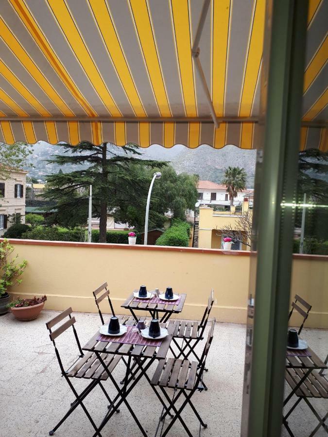 Отель Mondello Sicily House Экстерьер фото