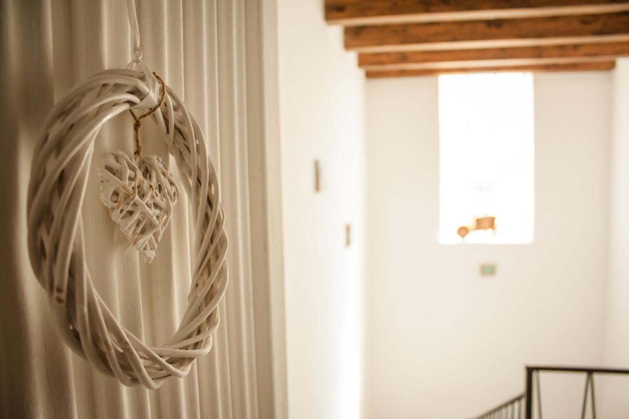 Отель Mondello Sicily House Экстерьер фото